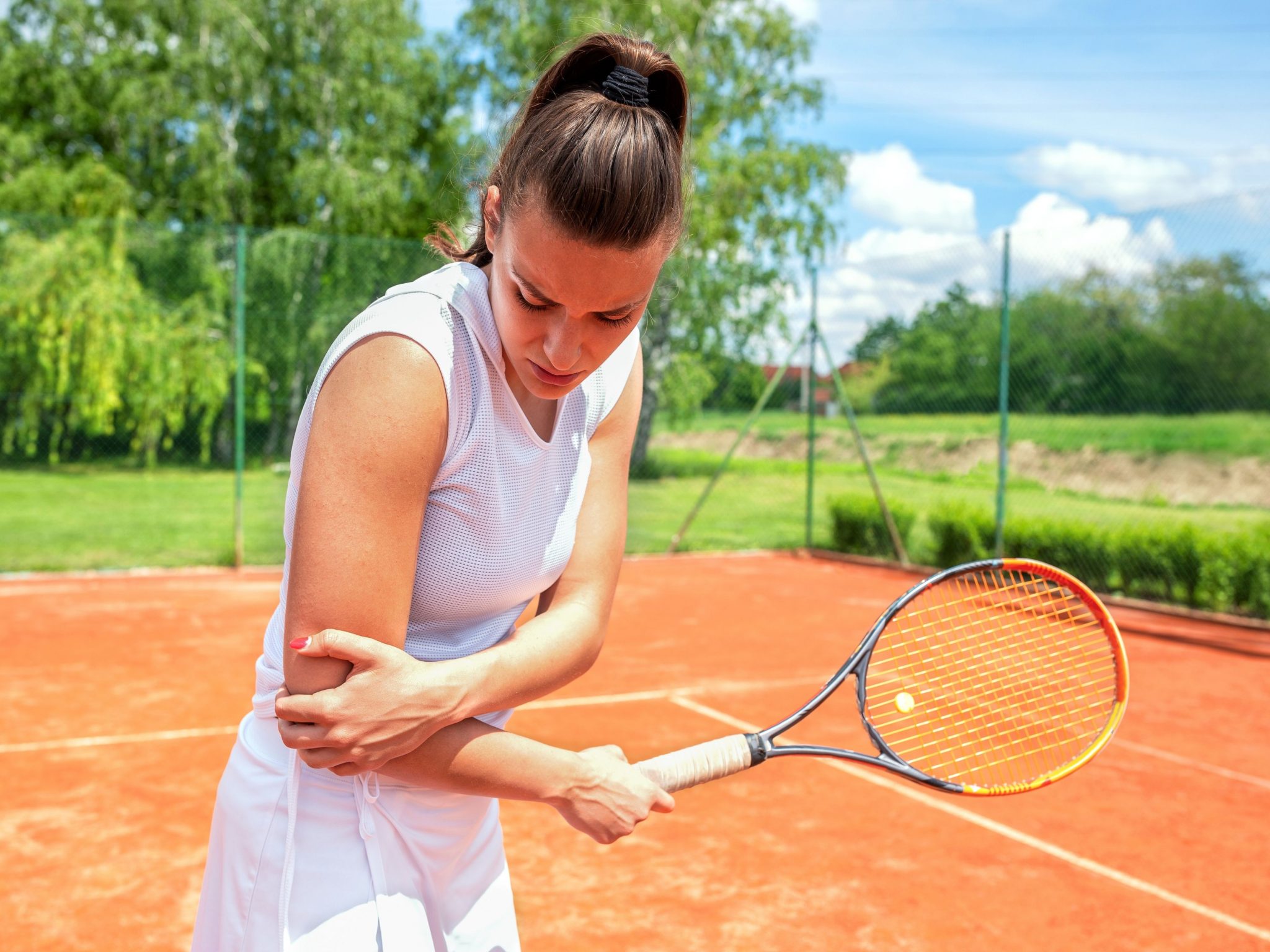 Tennis injuries Perea Clinic